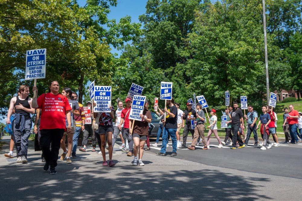 UAWStrikeDay5-2222-scaled