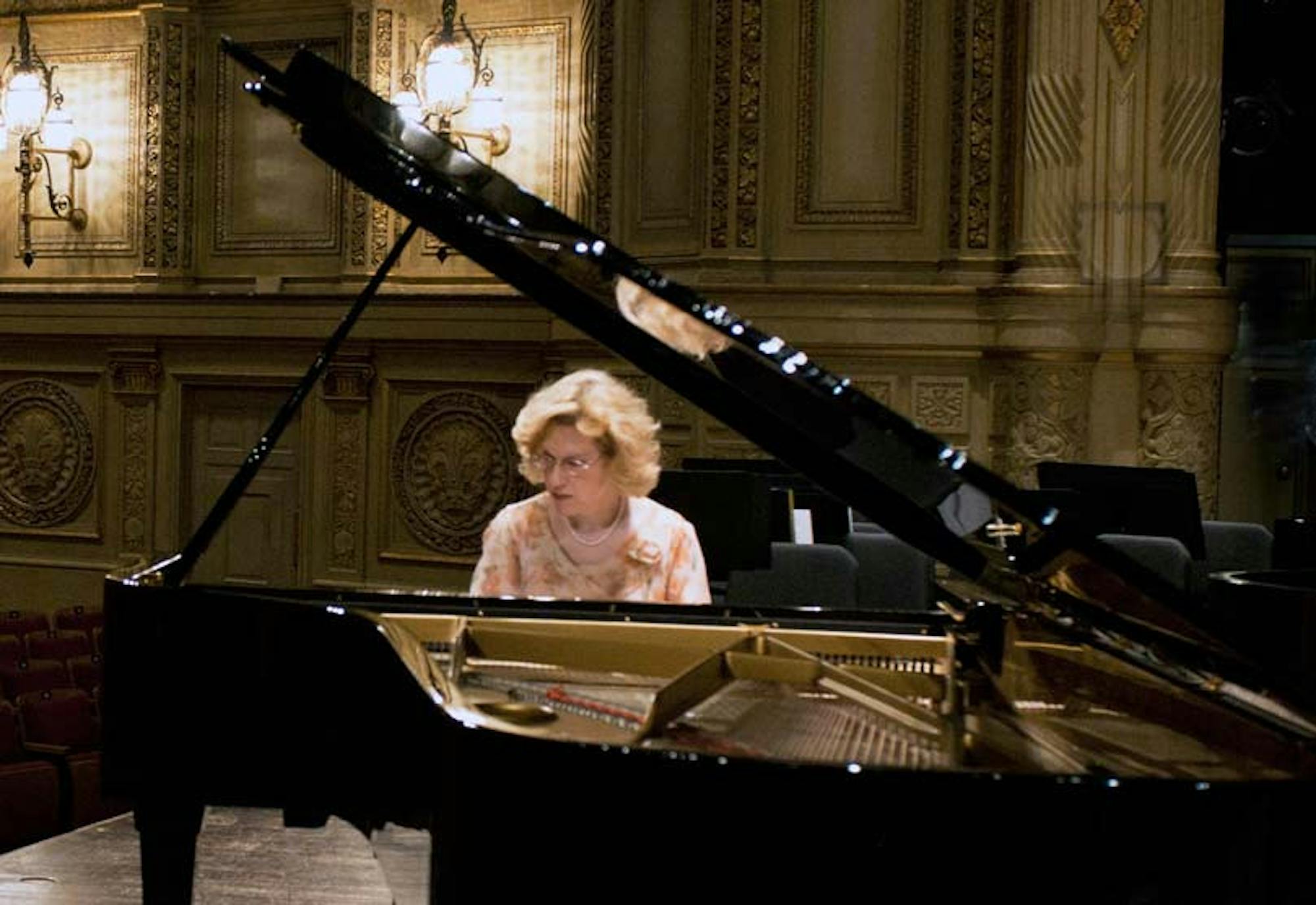 sara_buechner_home_image_1_5318