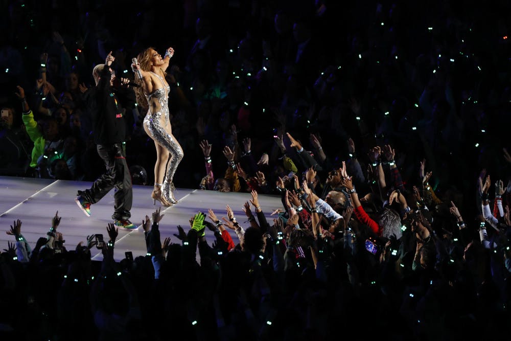 SUPER-BOWL-HALFTIME-12