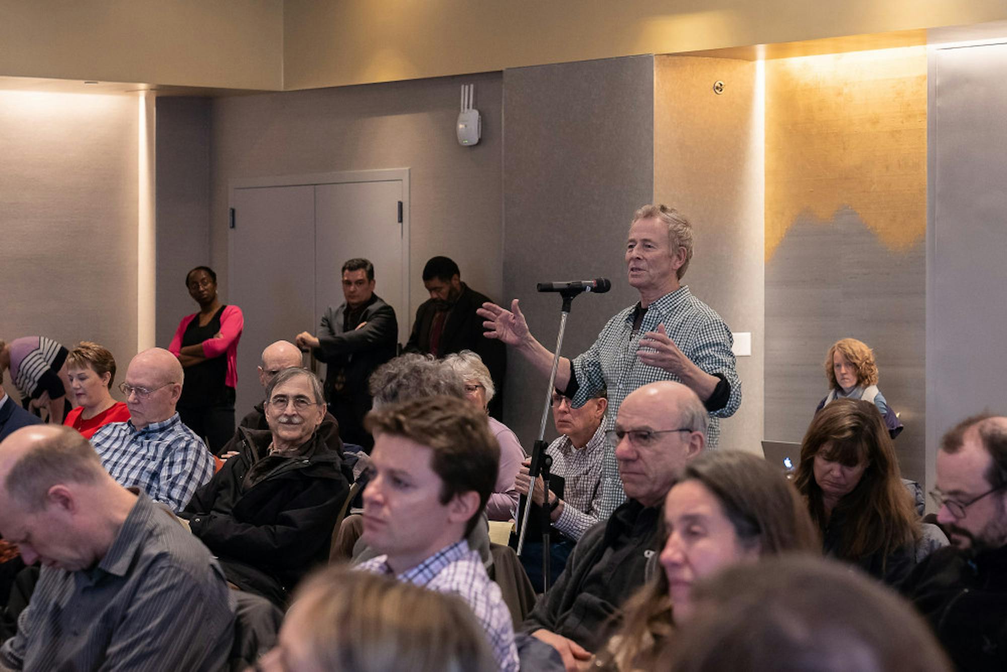 faculty-senate-Ashley-He-staff