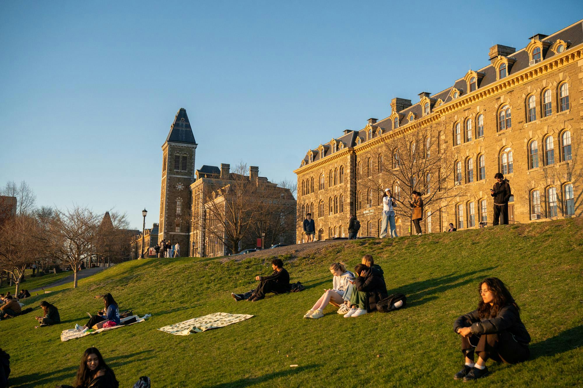 Trump Administration to ‘Aggressively Revoke’ the Visas of International Chinese Students 