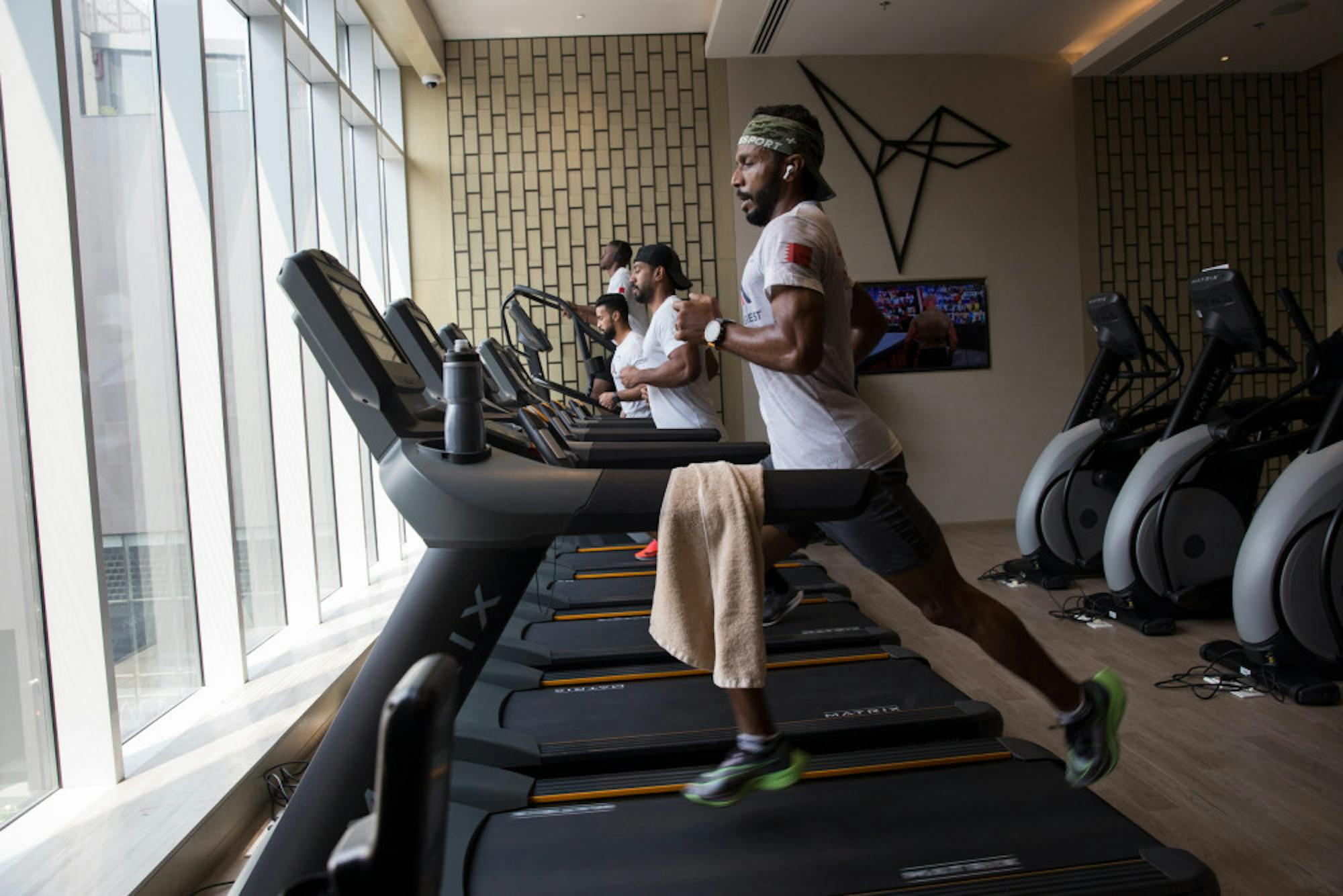 NEPAL-EVEREST-VIRUS-1-scaled