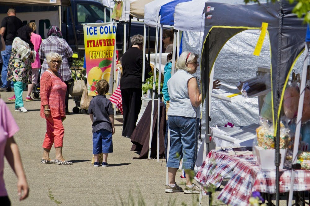wattles-farmersmarket20