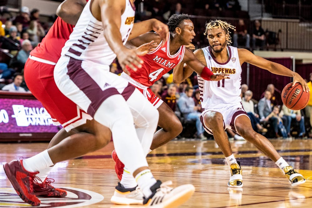 mens-basketball-4