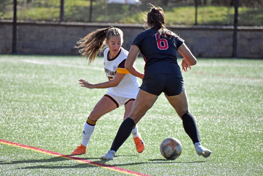 d-soccerballstate-photo-10-27-22-10