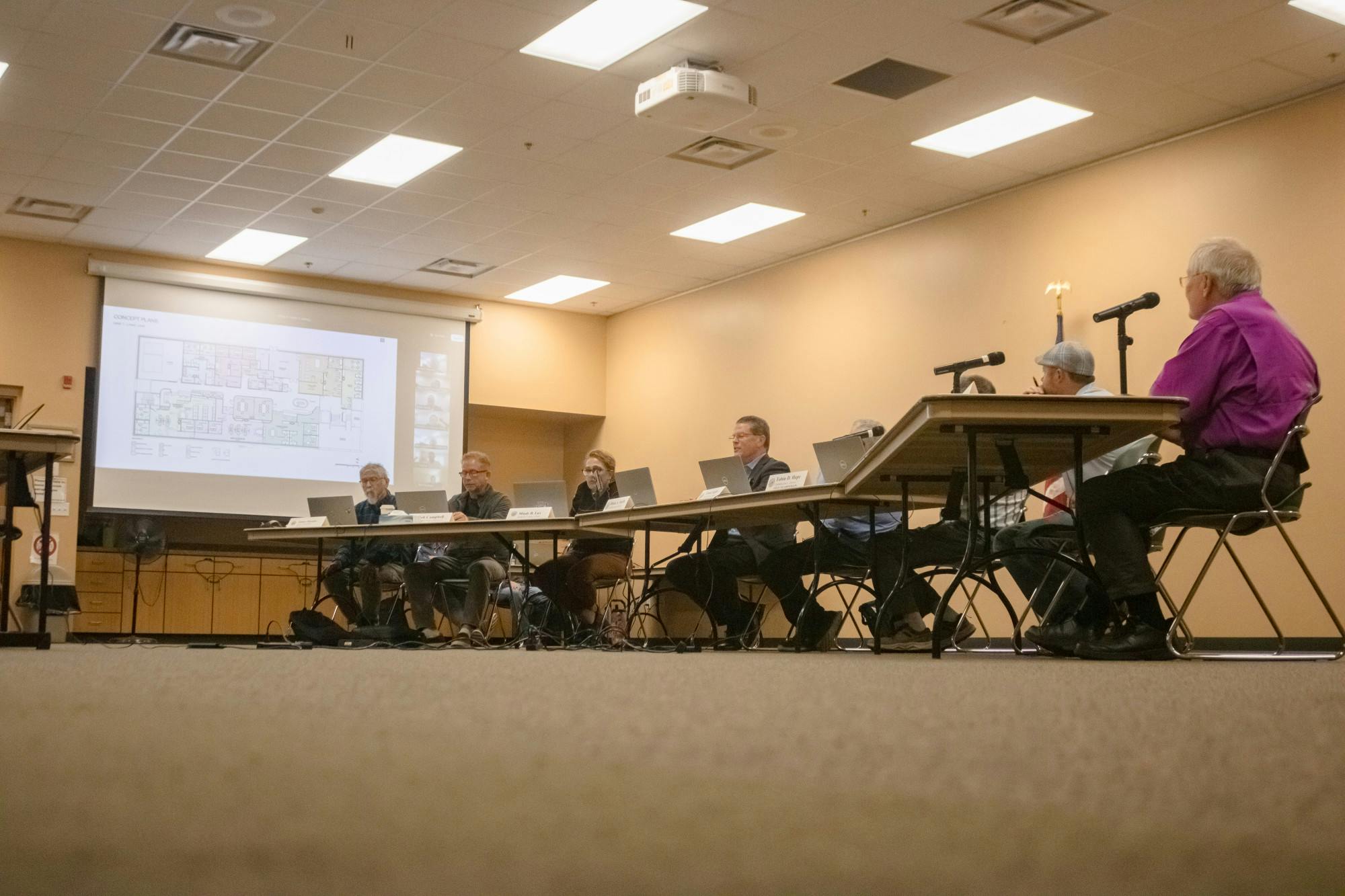 d_countycomissionmeeting_photo_4.jpg