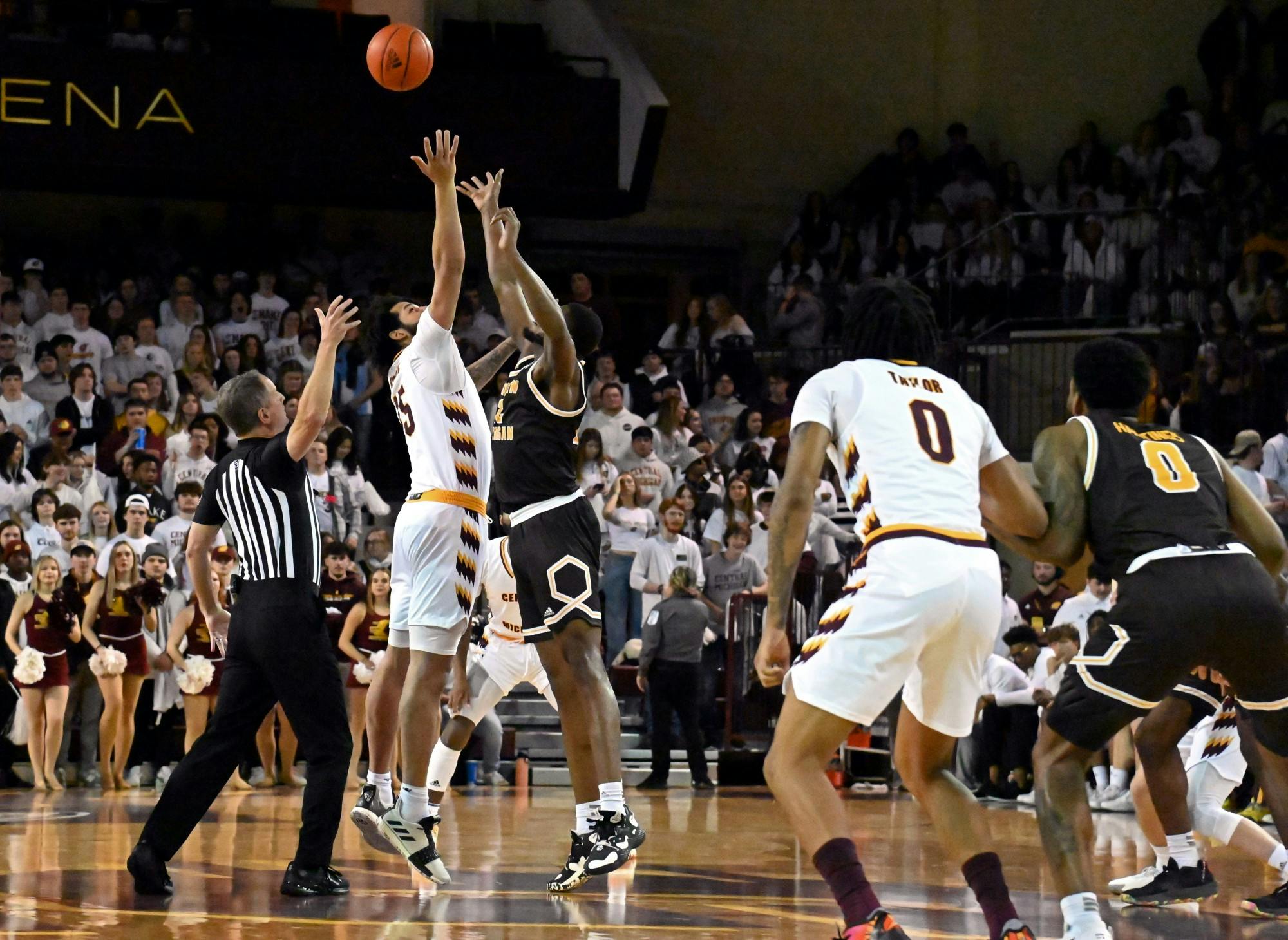 Central Michigan Life - CMU Men’s Basketball Starts Strong, Falters ...