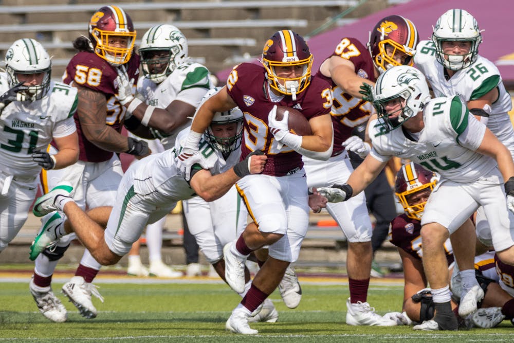 d-photo-footballvswagner-action-09-19-25-4
