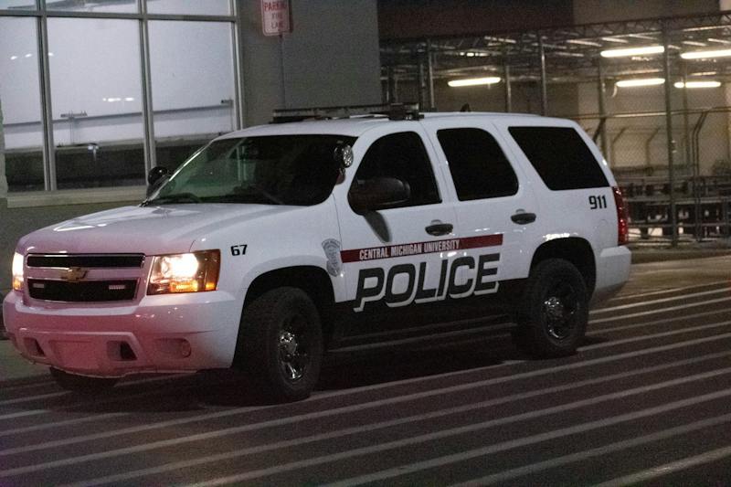 CMU safety report: Liquor law violations and stalking incidents
