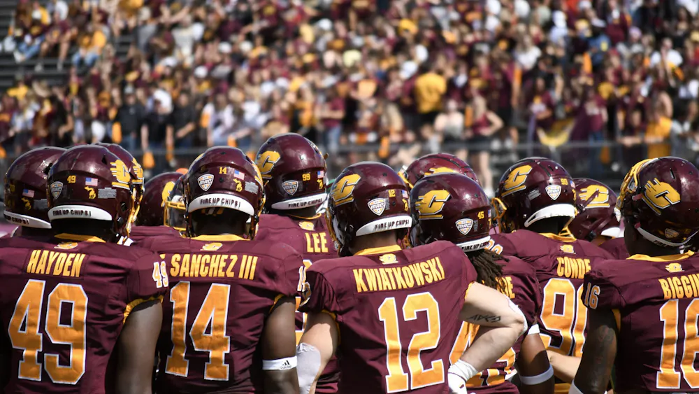 Central Michigan Life - Football
