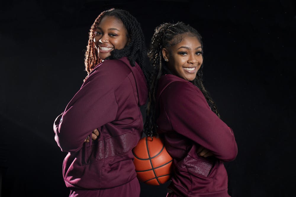 d-cmubasketballportraits-photo-120223-04