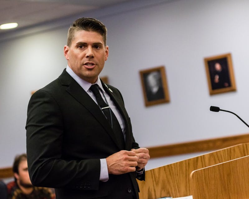 Ian Elliott (14 of 15).jpg