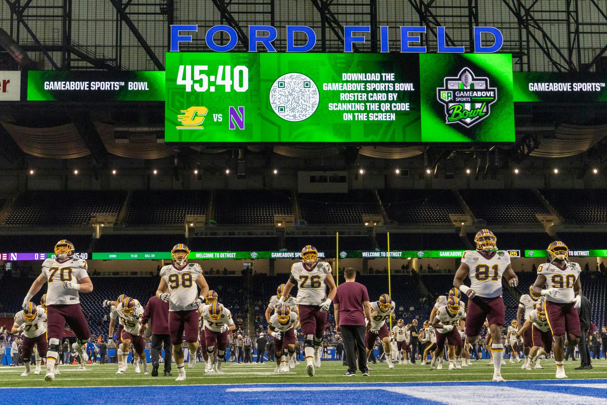 d_CMUBowlGame_feature_photo_12-26-25 001.JPG