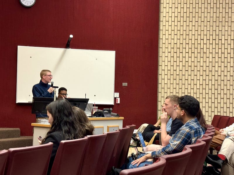 SGA Approves Non‑Binding Push to End Bottled Water Sales and Open Food Hall Fridays