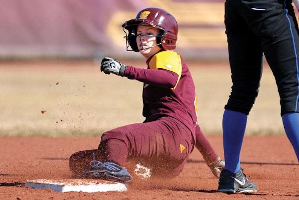 b1-softballrecap