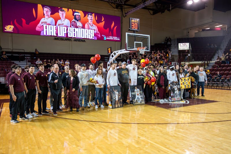 Men's Basketball vs. Western