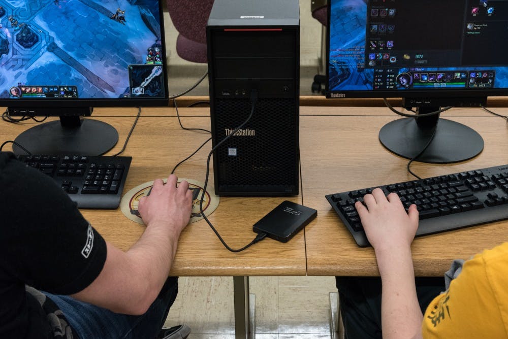 esports-11