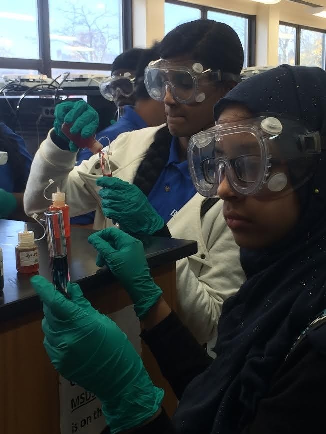 Color changing experiments were among the most popular.&nbsp;