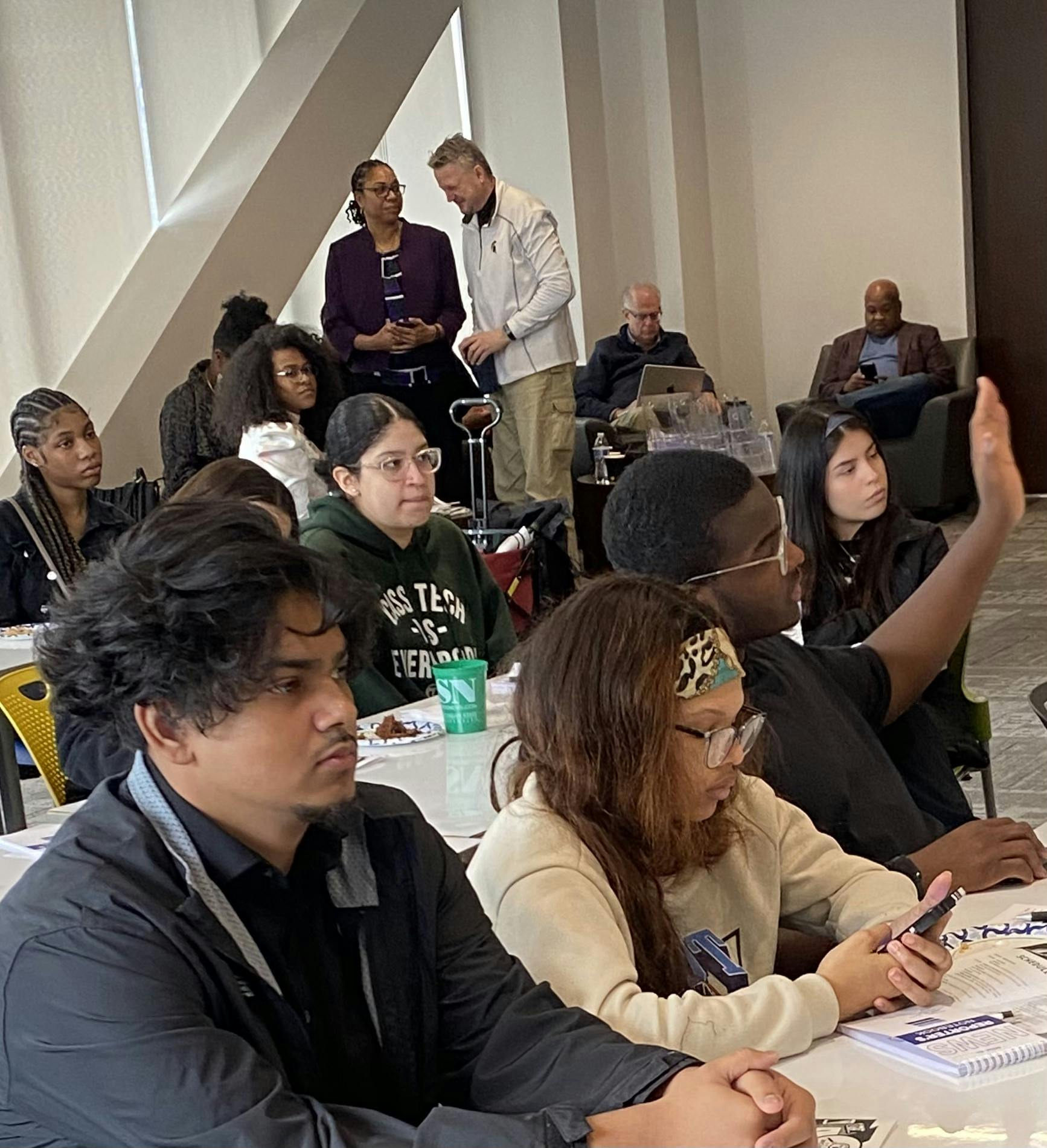 Cass Tech students listen to journalists speak during the Eye on Michigan investigative journalism workshop on March 14. Photo by CT Visionary.