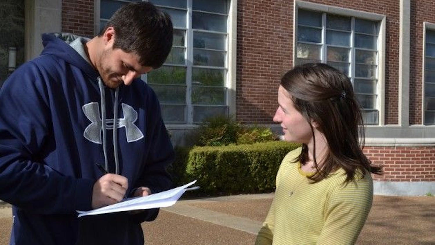 Students work to ban Styrofoam