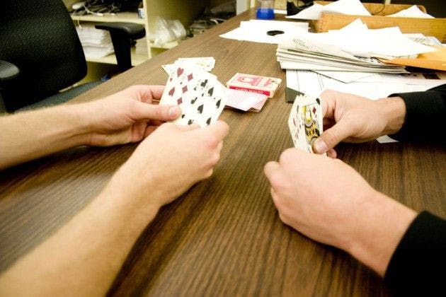 U of M alum knows when to hold 'em