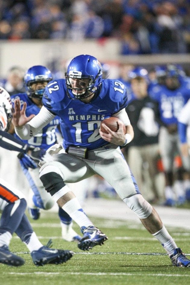 Defense marches into April with strong Saturday scrimmage