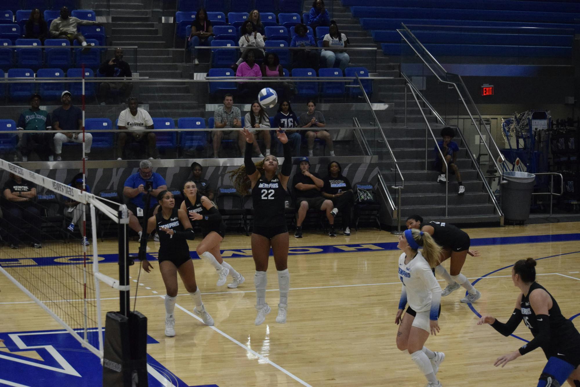 Volleyball grinds out 3-2 win over Temple at home - The Daily Helmsman