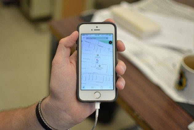 Facebook adds new location feature