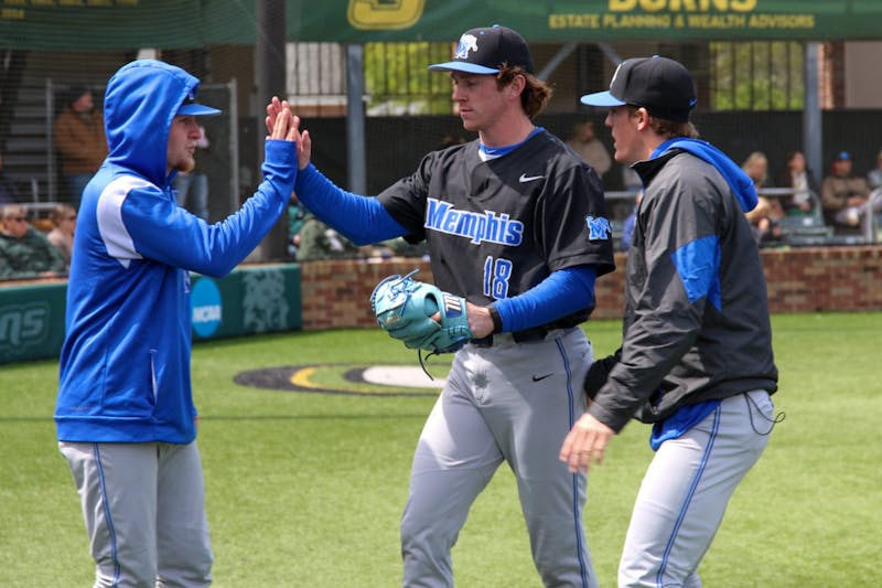 Tigers Win Weekend Series Against Southeastern Louisiana - The Daily  Helmsman