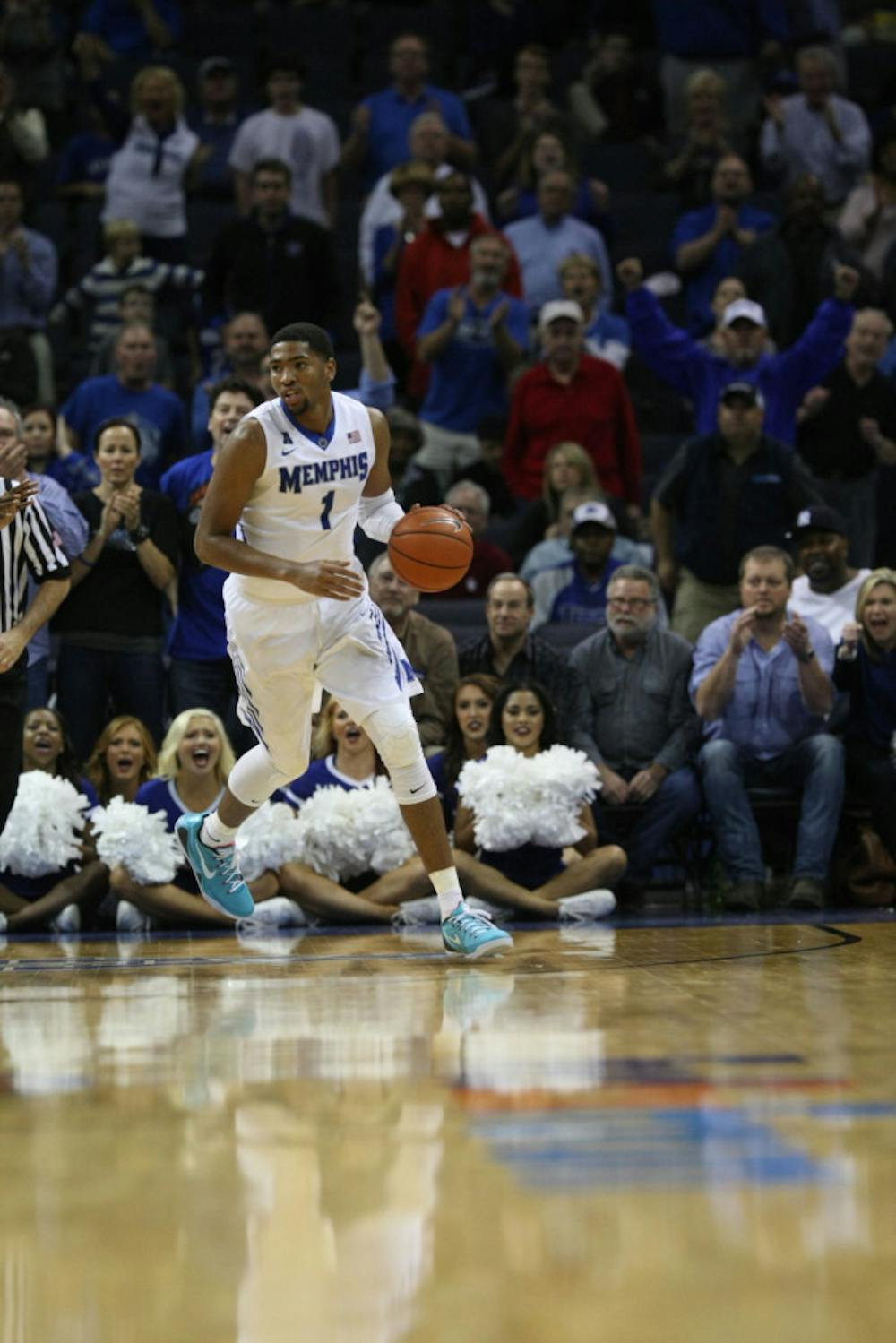 <p>Dedric Lawson has emerged as one of the best freshmen in the country in 2015-16. He’s averaging 14.5 points and 8.9 rebounds per game.&nbsp;</p>