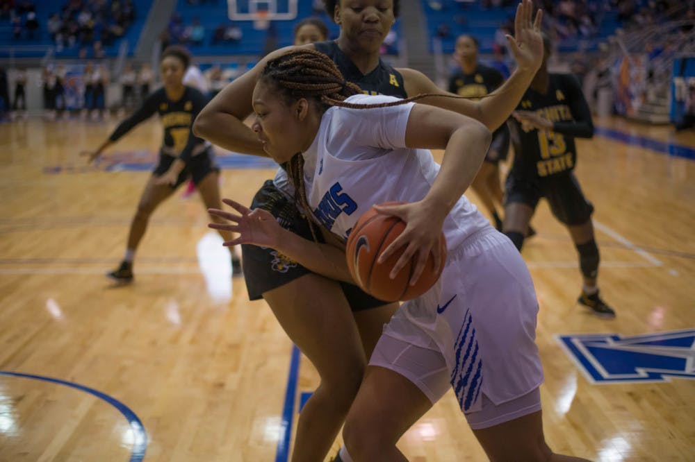 <p class="p1"><span class="s1"><strong>Alana Davis led the team with 20 points and shot 58.3 percent from the field.</strong></span></p>