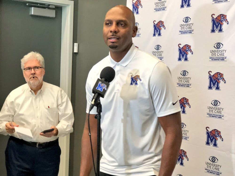 <p>Penny Hardaway speaks with the media about various topics regarding this upcoming season. This is his first year coaching the Memphis Tigers.</p>