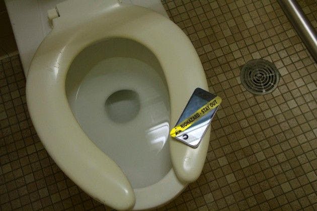 Germs on cell phones go viral