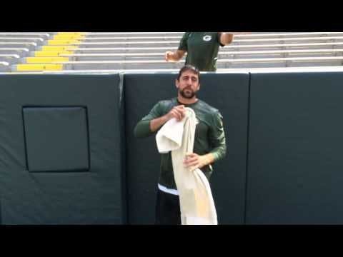 Slideshow: Wisconsin politicians and athletes take the #IceBucketChallenge