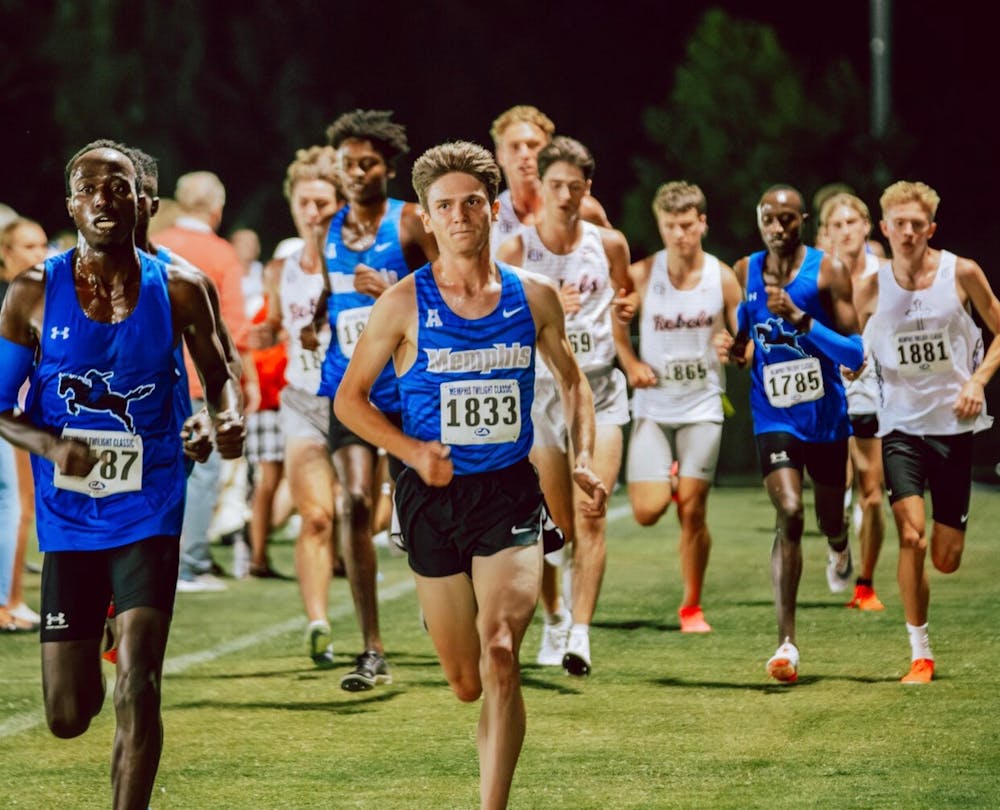 <p>Memphis&#x27; Leonardo Mazzoni raced to a top-ten finish in the Twilight Classic, and he was second on the team behind Kenny Guy at the Crimson Classic in Alabama last Friday.</p>