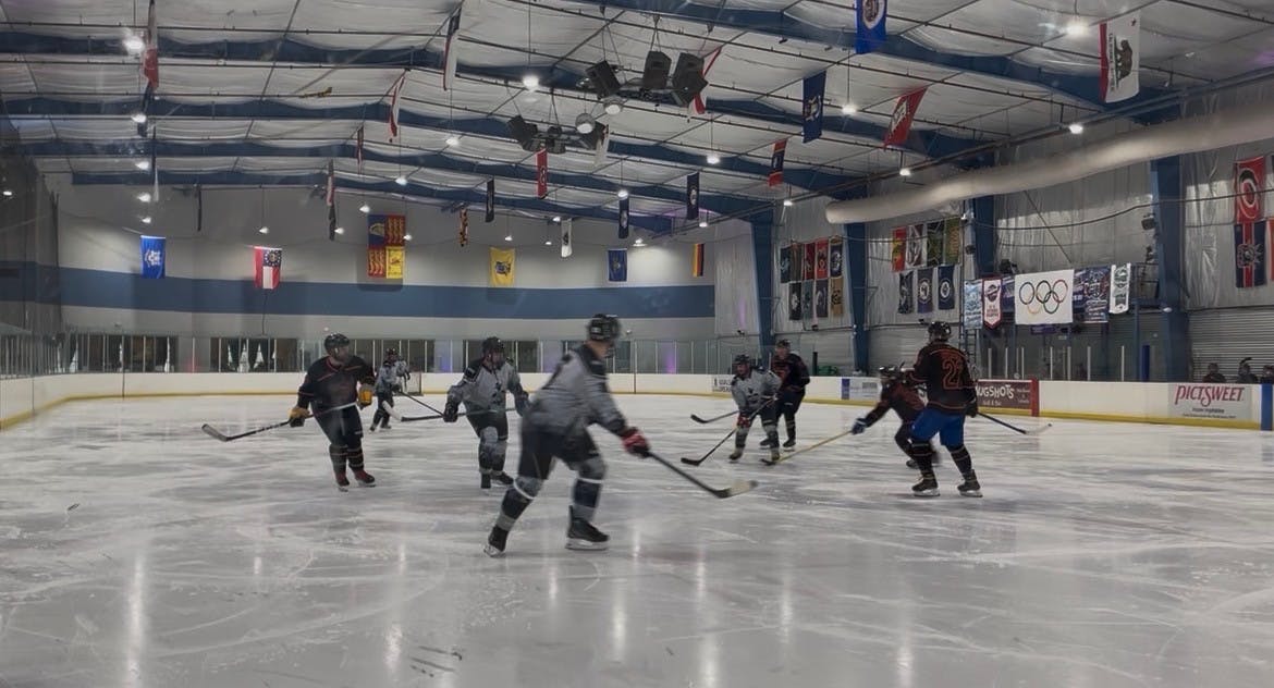 Hockey finds new audience among University of Memphis students - The ...