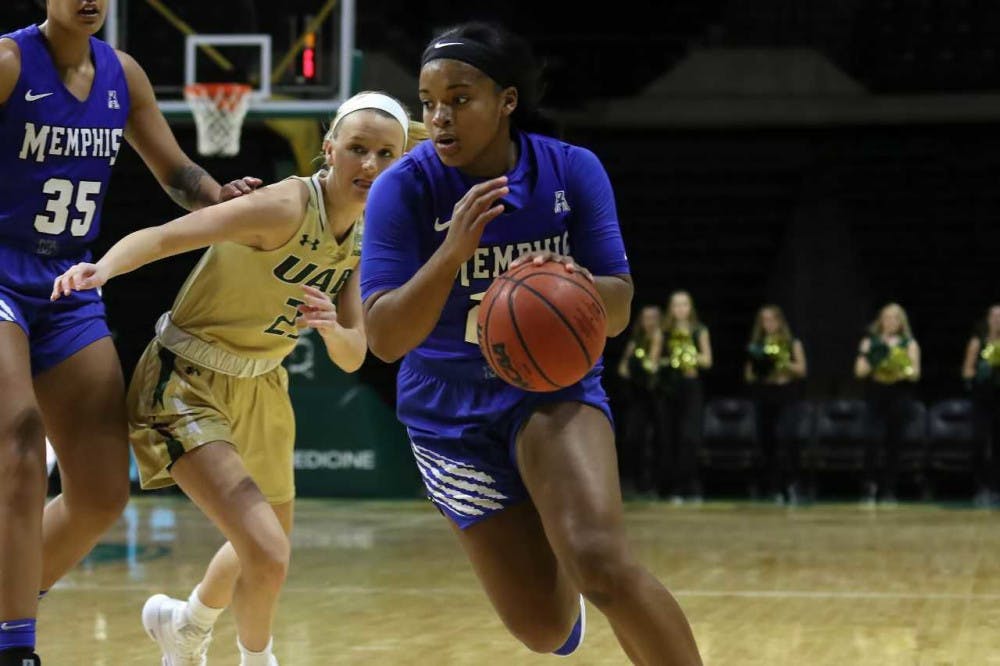 <p class="p1"><span class="s1"><strong>The University of Memphis women’s basketball team (10-17, 5-9 American Athletic Conference) will be facing the SMU Mustangs (10-17, 4-10 AAC) March 2 in their last away game of the regular season.</strong></span></p>