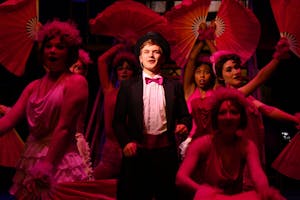 Chicago Play Headliner