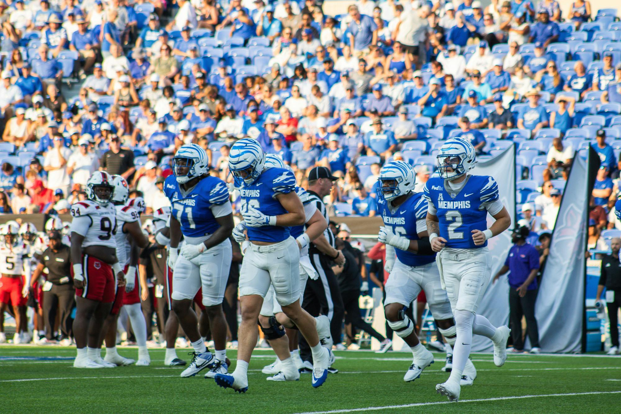 Tigers eye playoff path as Boise State steals national spotlight in top 25 rankings