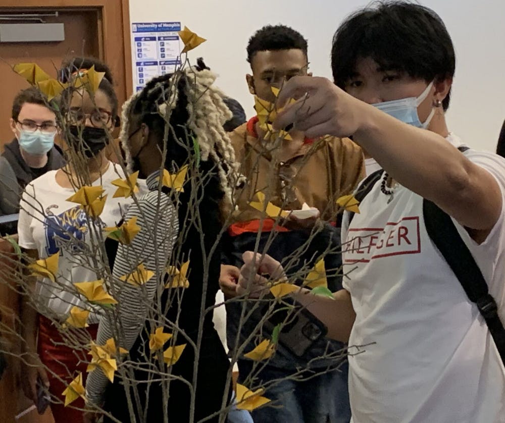 <p><span>VSA Members and guests put their origami flowers on the tree on February 2, for the Lunar New Year Event.</span></p>
