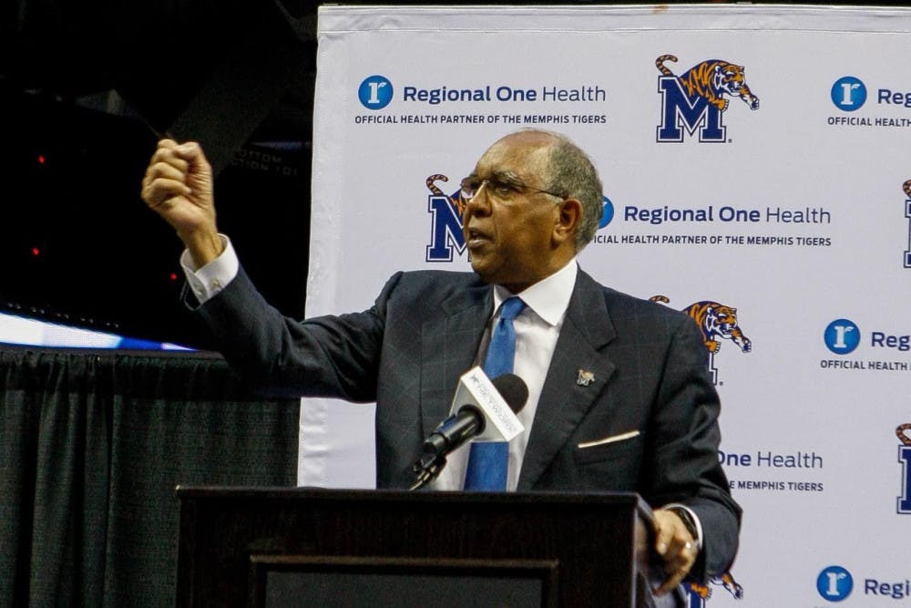 <p>University of Memphis coach Tubby Smith at his introductory press conference Thursday. Smith is the first coach Memphis has hired who has won a national championship.&nbsp;</p>