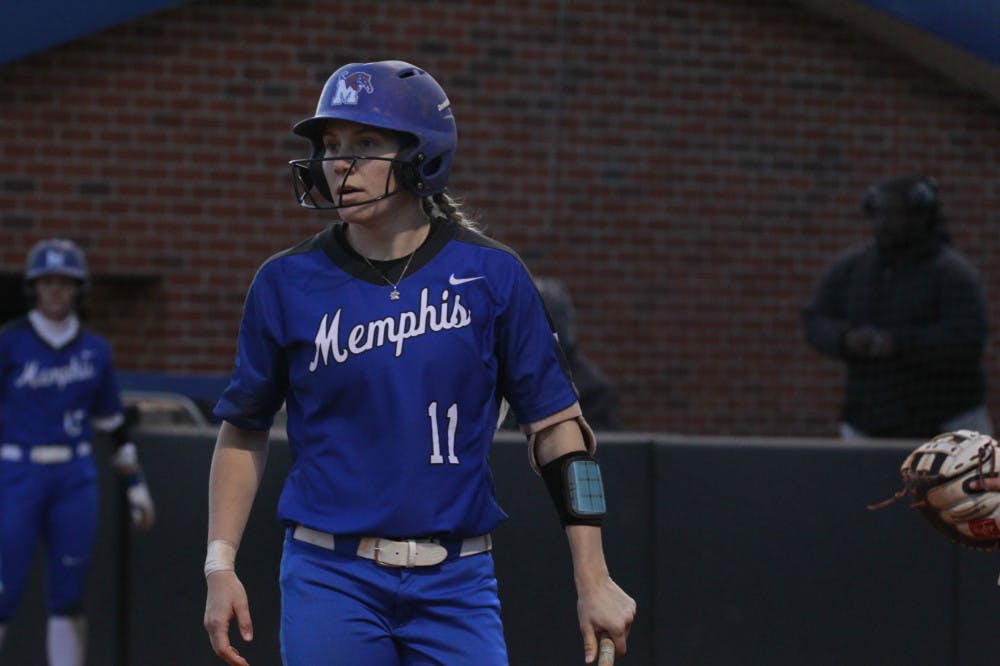 <p class="p1"><span class="s1"><strong>The Memphis Softball team recorded four straight losses this past weekend at the LSU Invitational tournament in Baton Rouge, Louisiana.</strong></span></p>