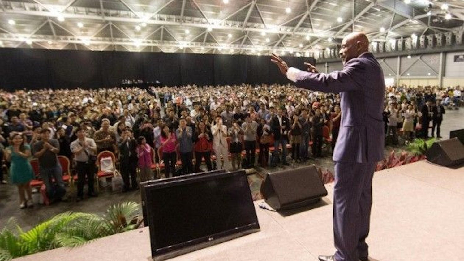 Entrepreneur to speak at U of M