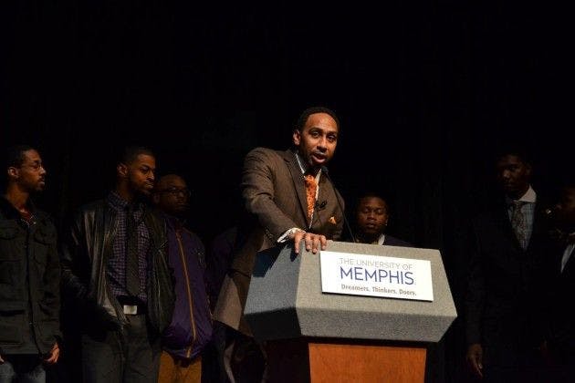 ESPN reporter dominates the Rose Theater