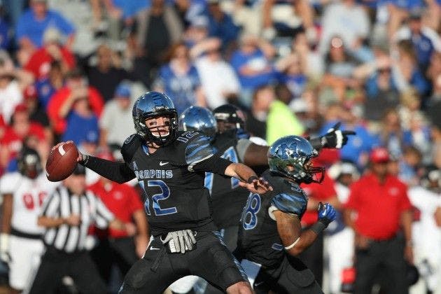 High-scoring Blue-Gray game displays offensive progress