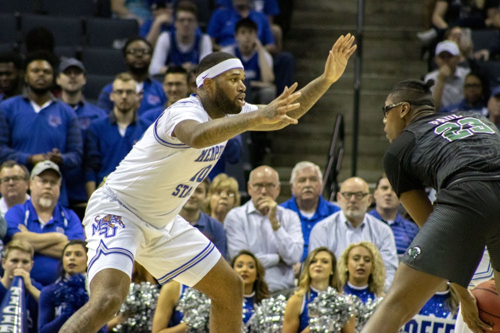 <p class="p1"><span class="s1"><strong>Mike Parks Jr. (No. 10) earned his first double-double of the season and third of his career at the American Athletic Conference opener.</strong></span></p>