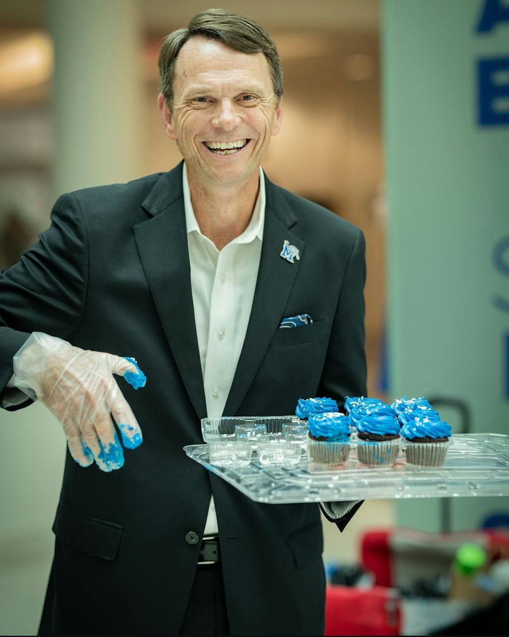 <p>University of Memphis President Bill Hardgrave joining in on the festivities, photo credit to UofM Instagram</p>