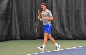 Men’s tennis splits pair of home matches, after heartbreaking loss to LSU