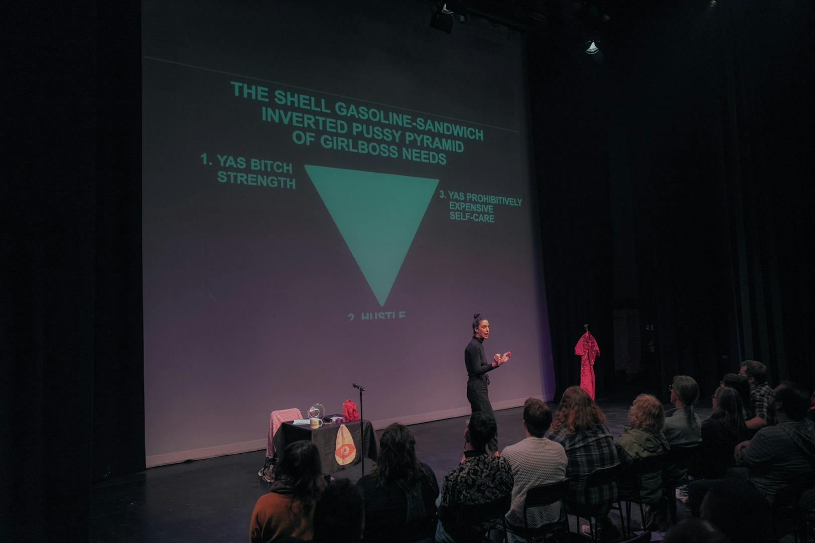 Jamie Loftus in Boss Whom is Girl_photo by Bob Sweeney.jpg