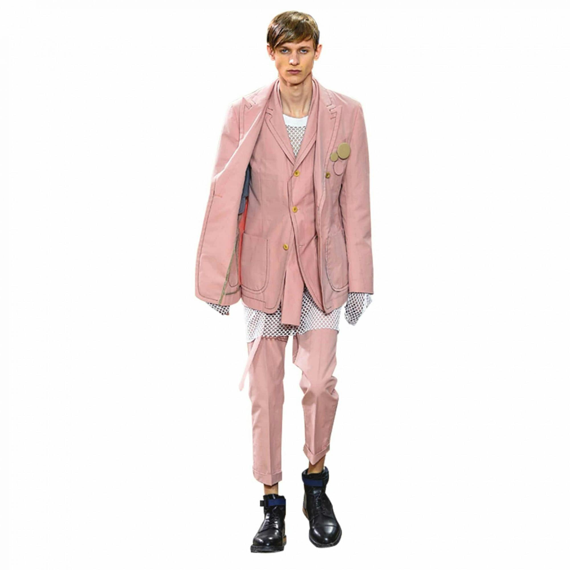 Millenial pink in Sacai's spring/summer 2017 collection